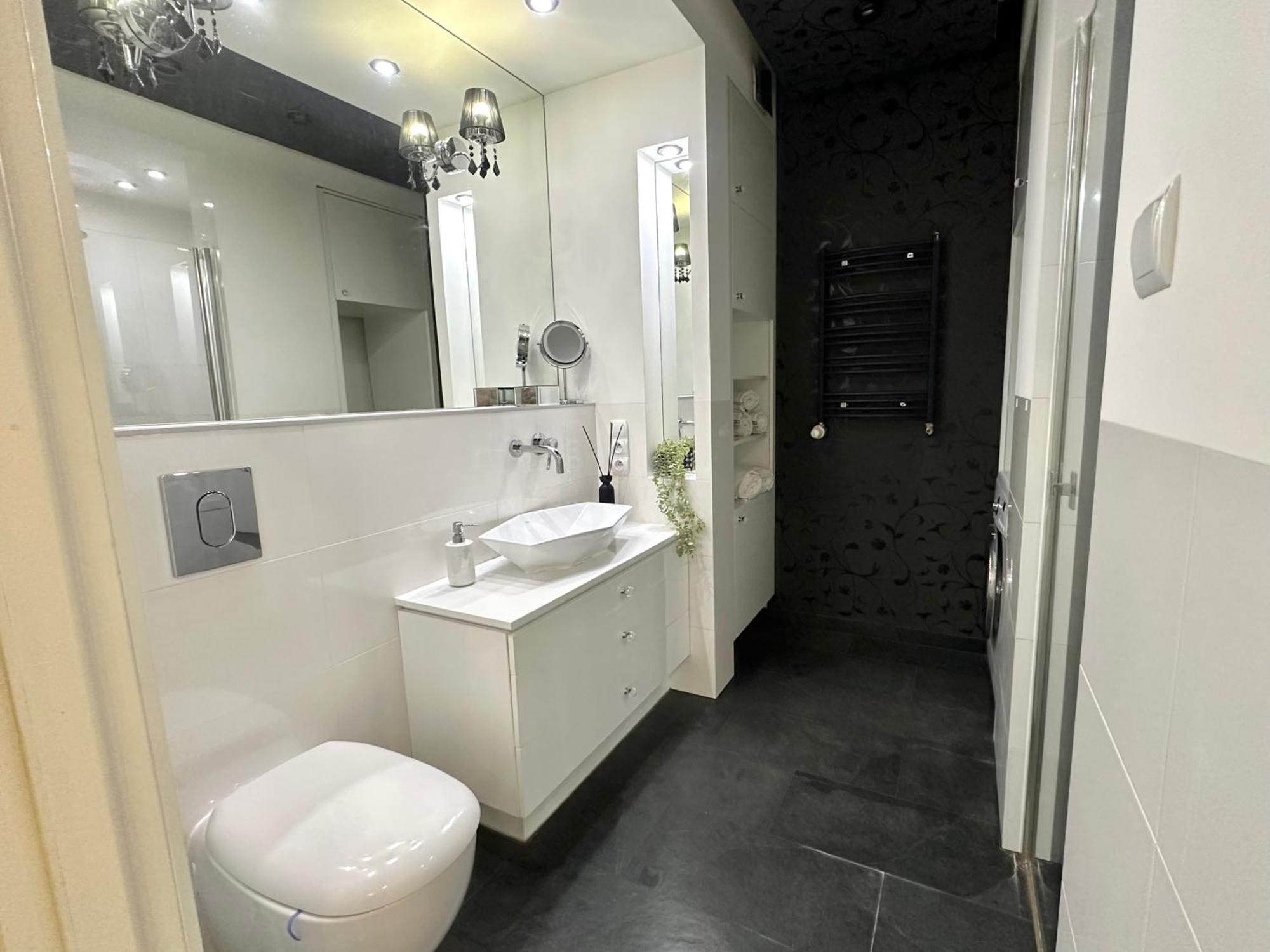 La Bella Klimatyzacja, Garaz Podziemny Apartment Suwalki