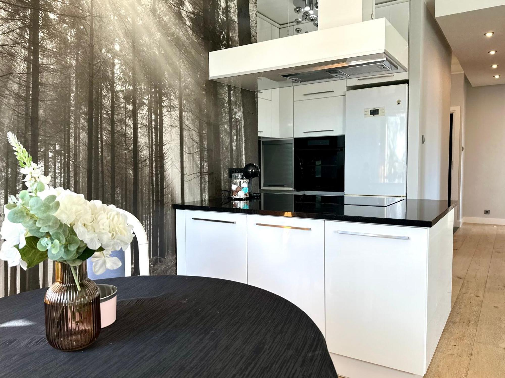 La Bella Klimatyzacja, Garaz Podziemny Apartment *